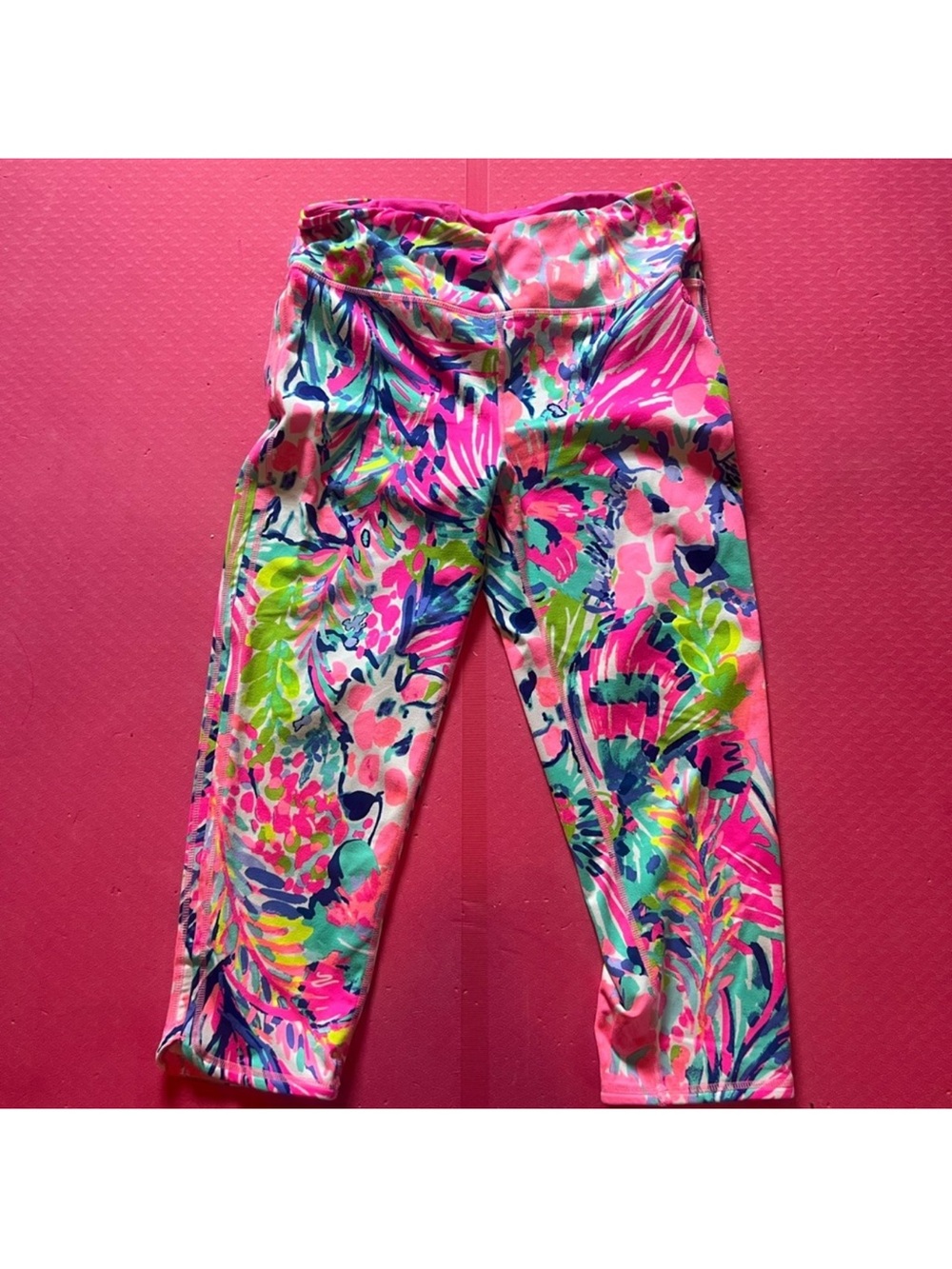 Lilly Pulitzer crop leggings.  Women’s large